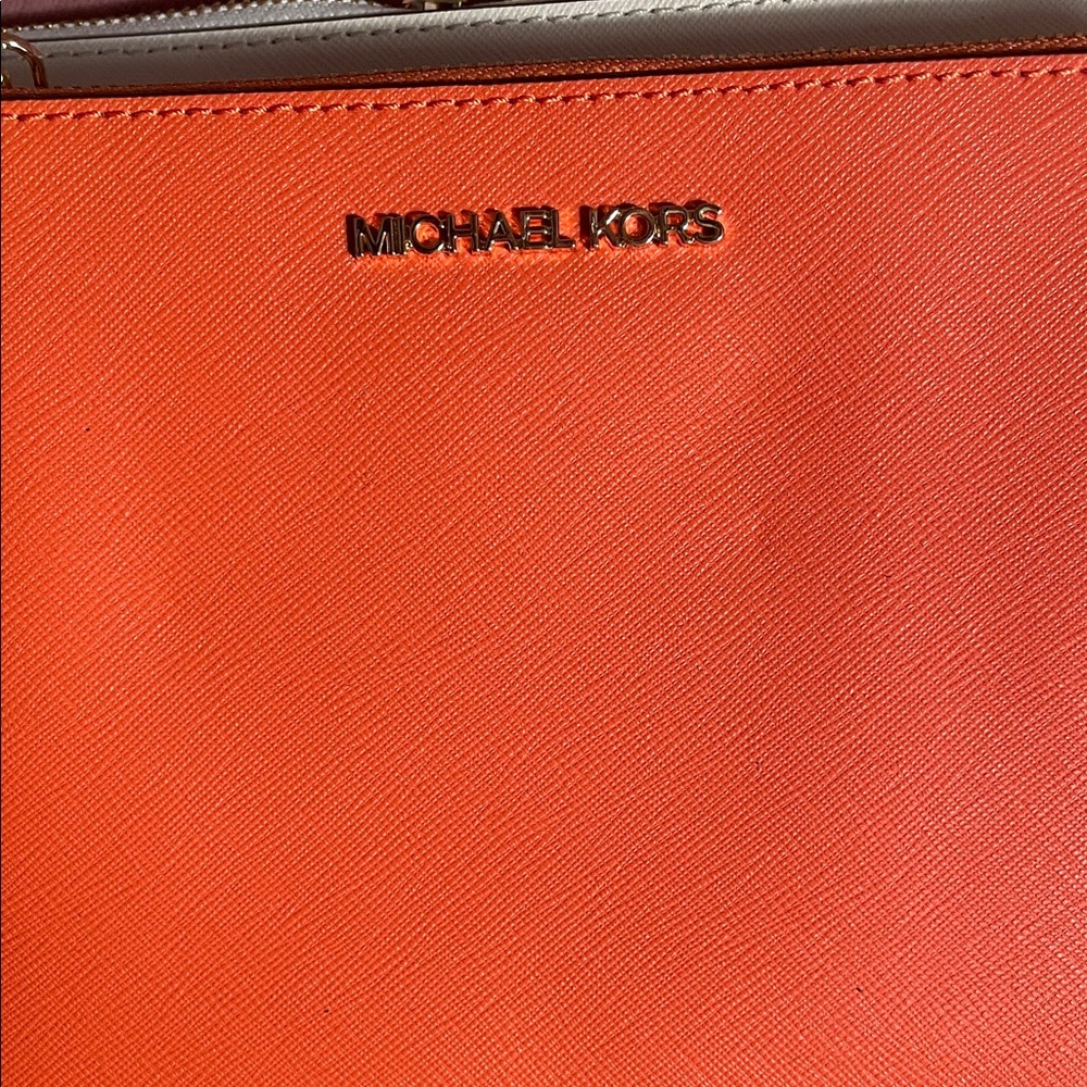 Michael Kors Vibrant Orange and White Clutch Duo NWT estate sale - Picture 3 of 7
